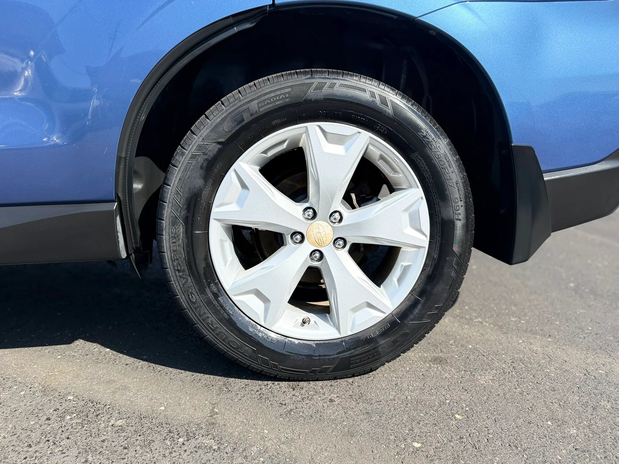 Used 2015 Subaru Forester 2.5i Limited AWD/4WD image 40