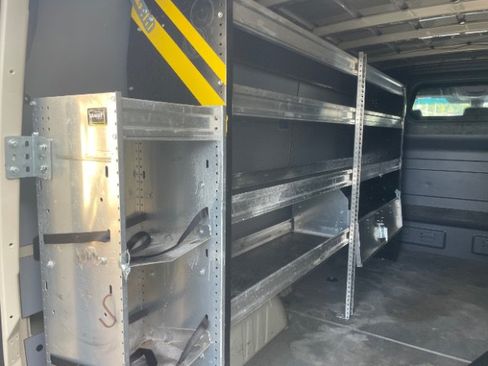 Used 2023 Mercedes-Benz Sprinter 2500 image 18
