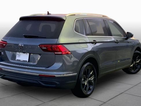 Used 2024 Volkswagen Tiguan SE FWD image 13