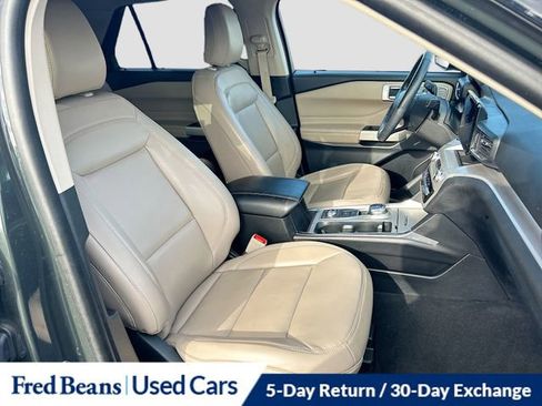 Certified 2023 Ford Explorer XLT w/ Equipment Group 202A image 30