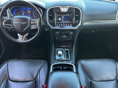 Used 2019 Chrysler 300 Limited