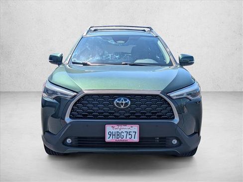 Used 2023 Toyota Corolla Cross XLE w/ Convenience Package AWD/4WD image 2