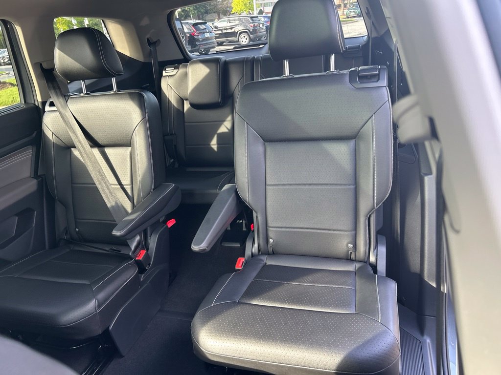 Used 2023 Volkswagen Atlas SE w/ Panoramic Sunroof Package AWD/4WD image 29