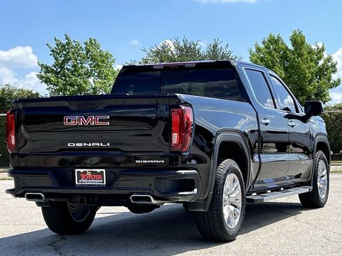 Used 2026 GMC Sierra 1500 Denali w/ Technology Package AWD/4WD image 4