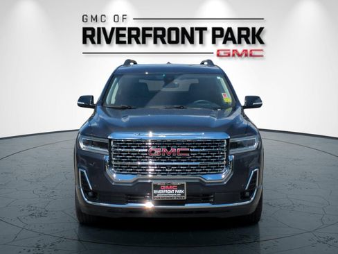 Used 2023 GMC Acadia Denali w/ Denali Ultimate Package AWD/4WD image 8