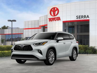 New 2026 Toyota Highlander Platinum