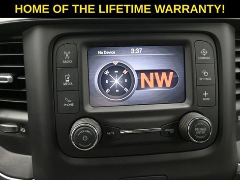 Used 2021 RAM 1500 Big Horn AWD/4WD image 26