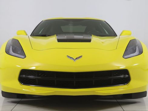 Used 2016 Chevrolet Corvette Stingray Coupe RWD image 6