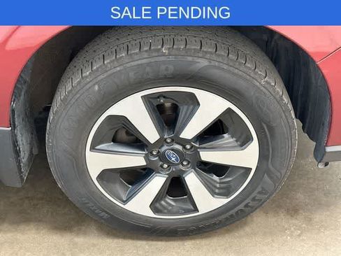 Used 2017 Subaru Forester 2.5i Premium AWD/4WD image 5