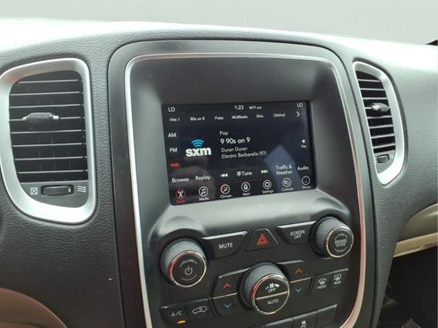 Used 2019 Dodge Durango SXT w/ 3rd Row Seating Group AWD/4WD image 20
