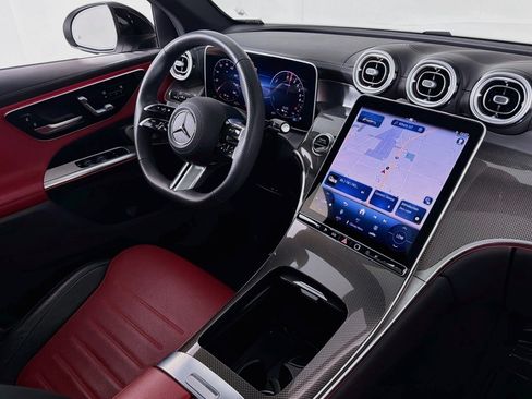 Certified 2025 Mercedes-Benz GLC 350e 4MATIC image 16