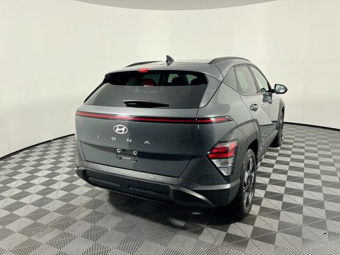 Used 2025 Hyundai Kona SEL image 3