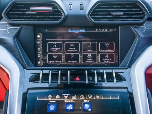 Used 2019 Lamborghini Urus image 32
