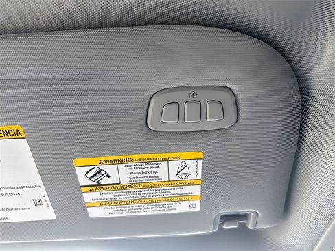 Used 2024 Ford F250 Lariat w/ Snow Plow Prep Package image 33