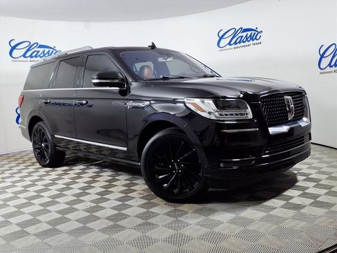 Used 2020 Lincoln Navigator Reserve w/ Equipment Group 208A Reserve image 1