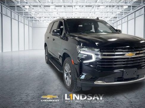Used 2022 Chevrolet Tahoe LT w/ Luxury Package AWD/4WD image 4