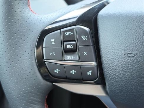 Used 2025 Ford Explorer ST-Line w/ Premium Package RWD image 19