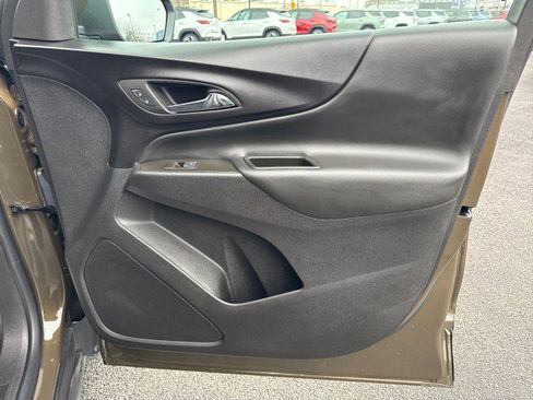 Certified 2024 Chevrolet Equinox LT w/ LPO, Floor Liner Package image 30