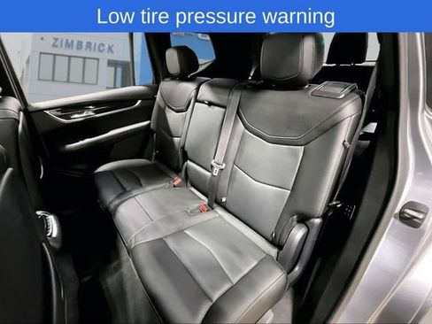 Used 2021 Cadillac XT6 Premium Luxury FWD image 22