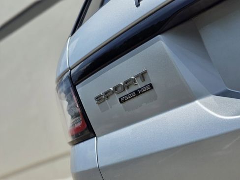 Used 2020 Land Rover Range Rover Sport HSE Dynamic image 39