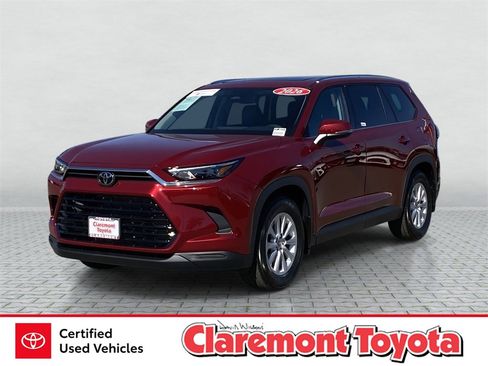 Certified 2026 Toyota Grand Highlander XLE image 1