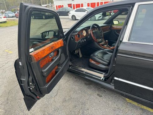 Used 2001 Bentley Arnage Red Label image 9