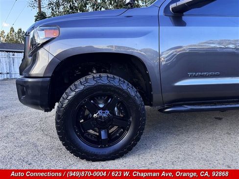 Used 2016 Toyota Tundra SR5 w/ SR5 Upgrade Package RWD image 39