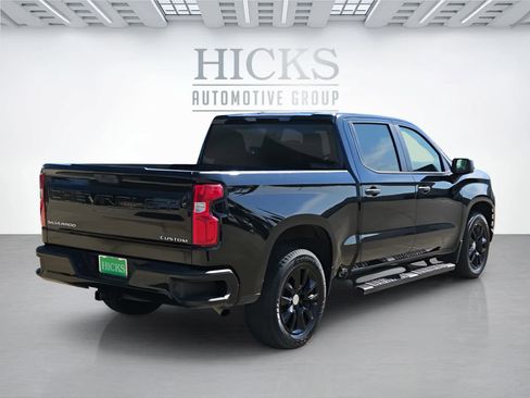 Used 2021 Chevrolet Silverado 1500 Custom image 5