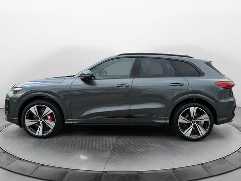 New 2025 Audi SQ5 Premium Plus image 4