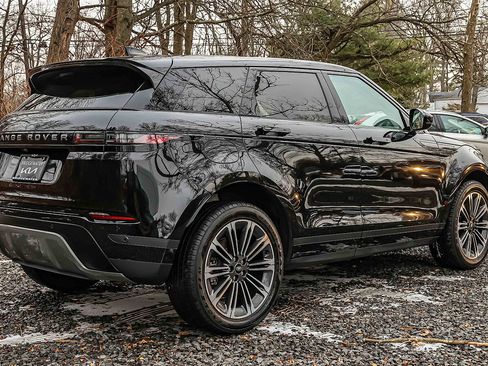 Used 2024 Land Rover Range Rover Evoque S image 6