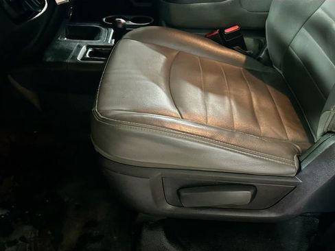 Used 2018 RAM 3500 Tradesman w/ Snow Chief Group image 19