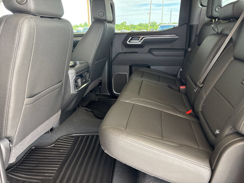 New 2026 Chevrolet Silverado 1500 LTZ w/ LTZ Premium Texas Edition AWD/4WD image 18