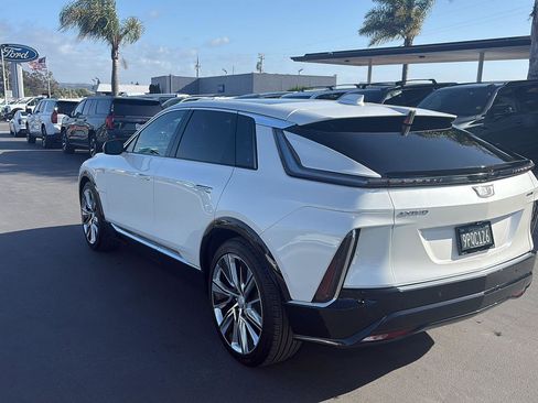 Used 2024 Cadillac Lyriq Sport AWD/4WD image 5