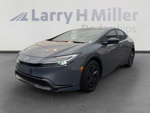 Certified 2026 Toyota Prius LE image 1