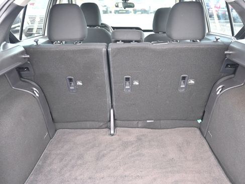 Certified 2023 Nissan Kicks SV image 12