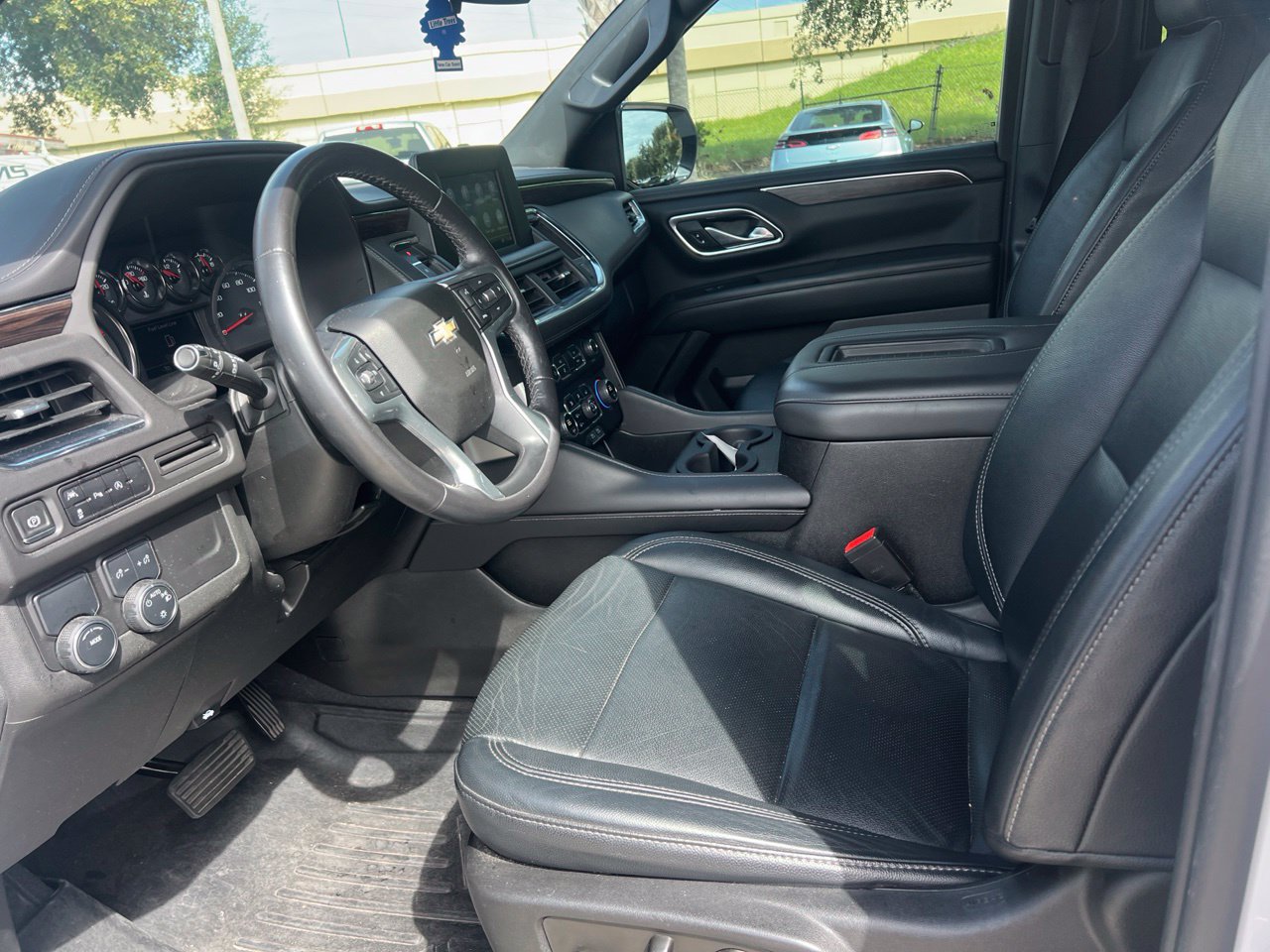 Certified 2023 Chevrolet Suburban LS w/ Driver Alert Package RWD image 3