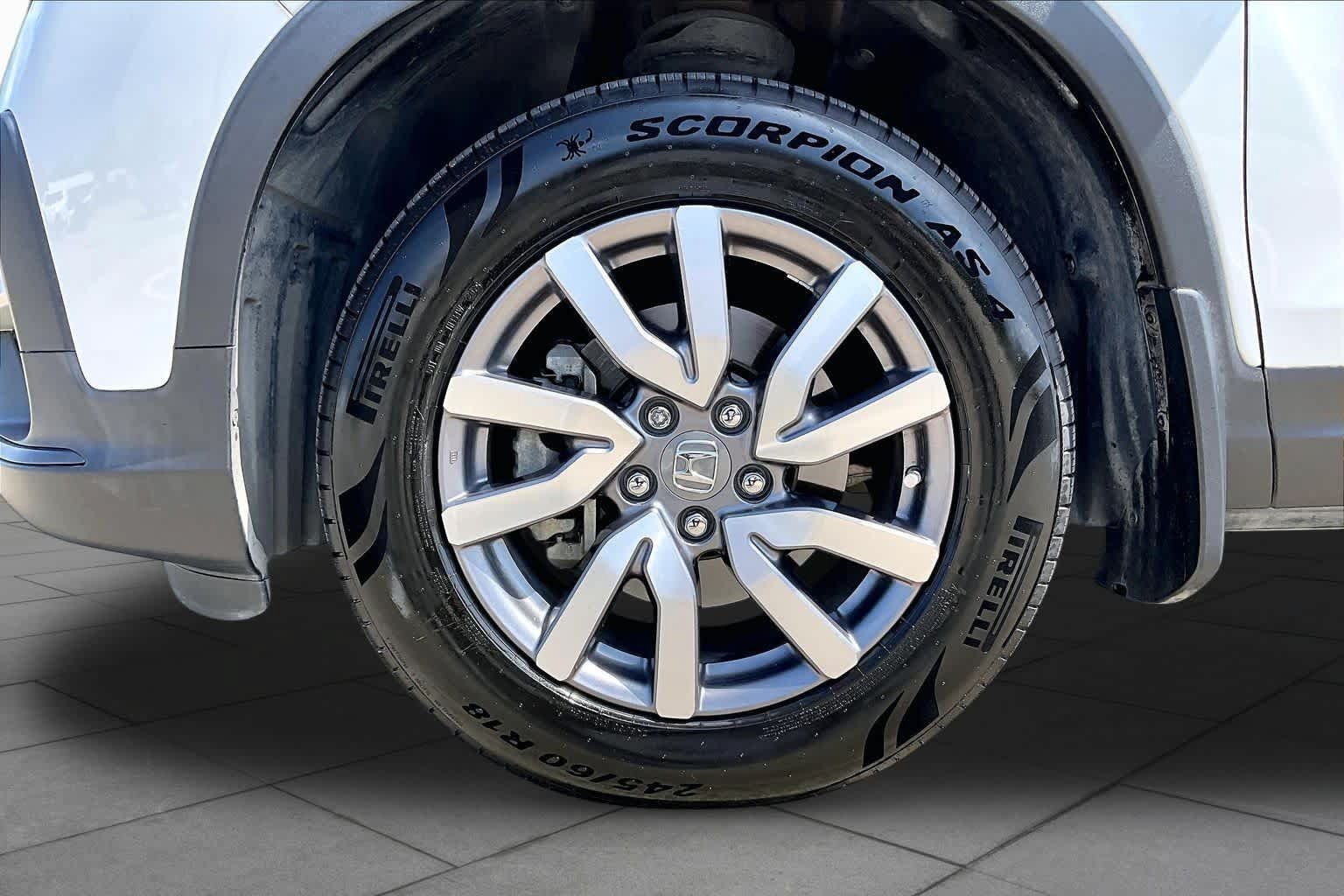 Used 2020 Honda Pilot EX-L image 11