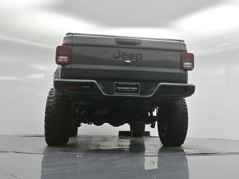 Used 2023 Jeep Gladiator Sport AWD/4WD image 42