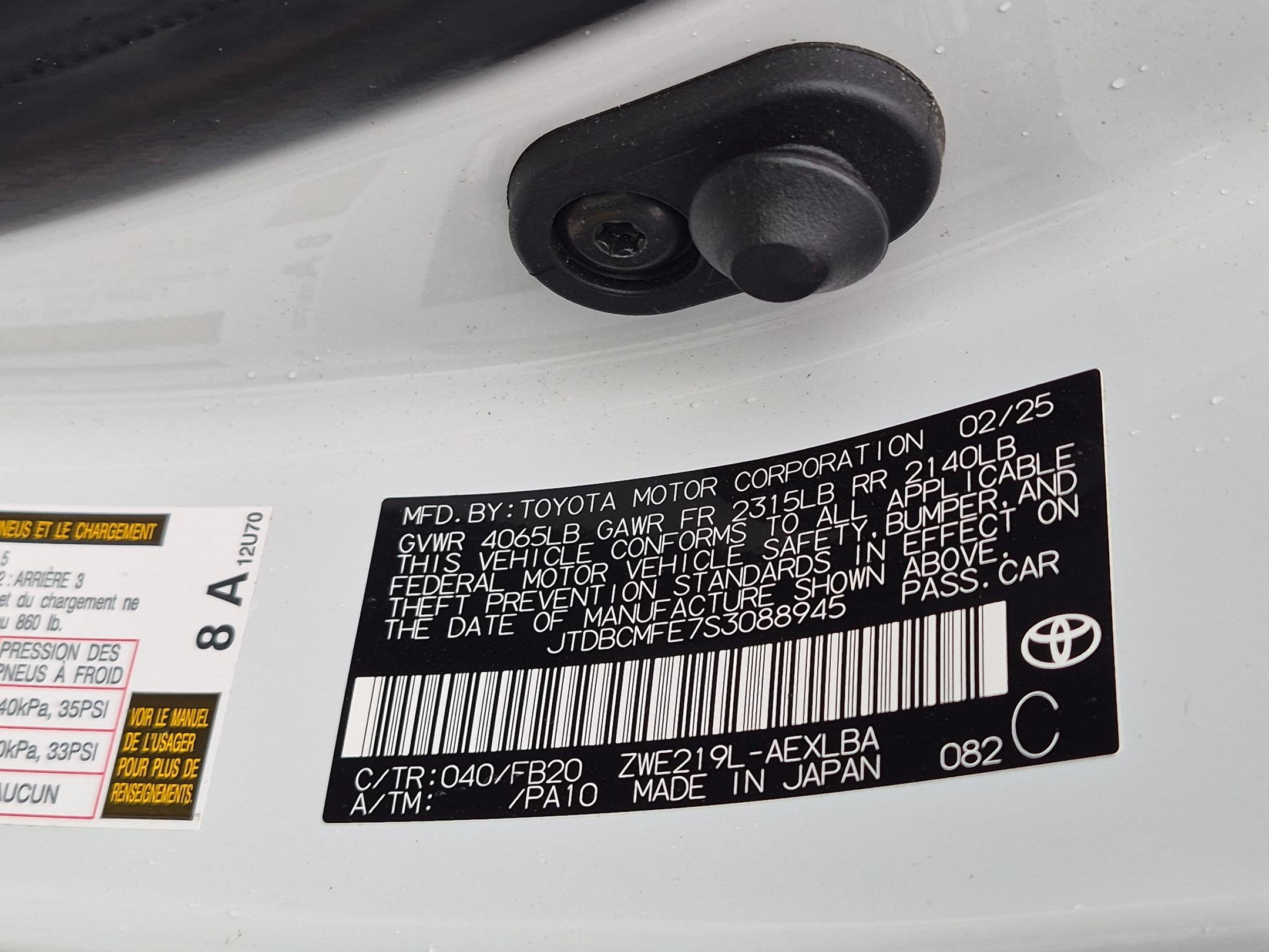 Used 2025 Toyota Corolla LE FWD image 34