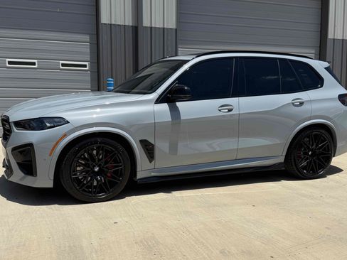 Used 2024 BMW X5 M Competition w/ Executive Package AWD/4WD image 21