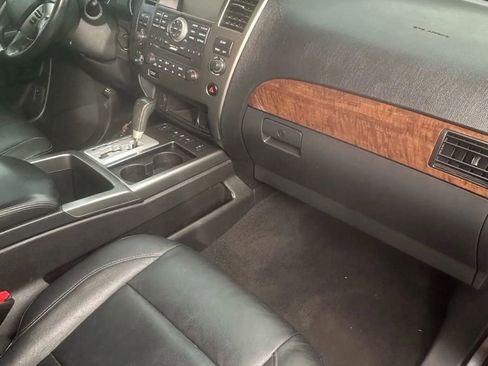 Used 2014 Nissan Armada Platinum image 33