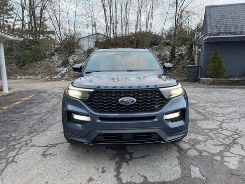 Used 2021 Ford Explorer ST w/ Equipment Group 401A image 2