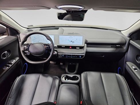 Used 2024 Hyundai Ioniq 5 Limited AWD/4WD image 16