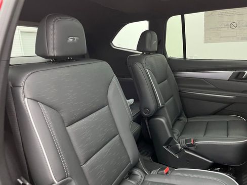 New 2026 Buick Enclave Sport Touring w/ Power Package image 34