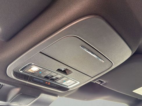 Used 2024 Ford F150 Lariat w/ Equipment Group 502A High AWD/4WD image 20