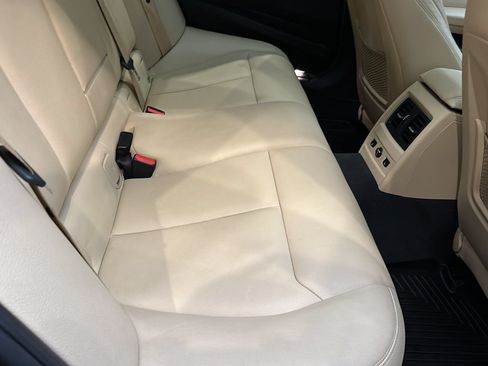 Used 2017 BMW 330i xDrive Wagon AWD/4WD image 16