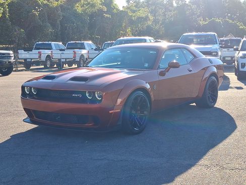 Used 2022 Dodge Challenger SRT Hellcat RWD image 7