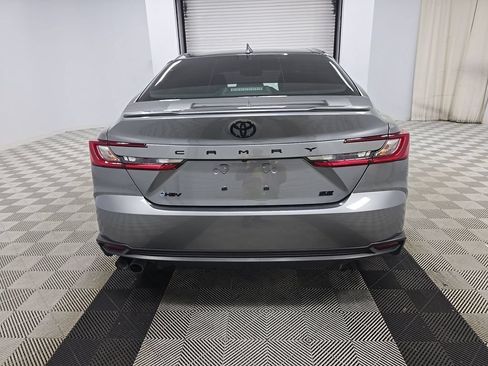 Used 2026 Toyota Camry SE w/ Convenience Package FWD image 5