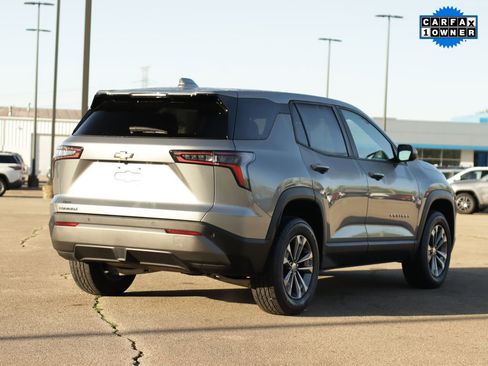 Used 2025 Chevrolet Equinox LT image 7