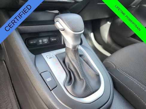 Used 2021 Kia Forte LXS FWD image 28